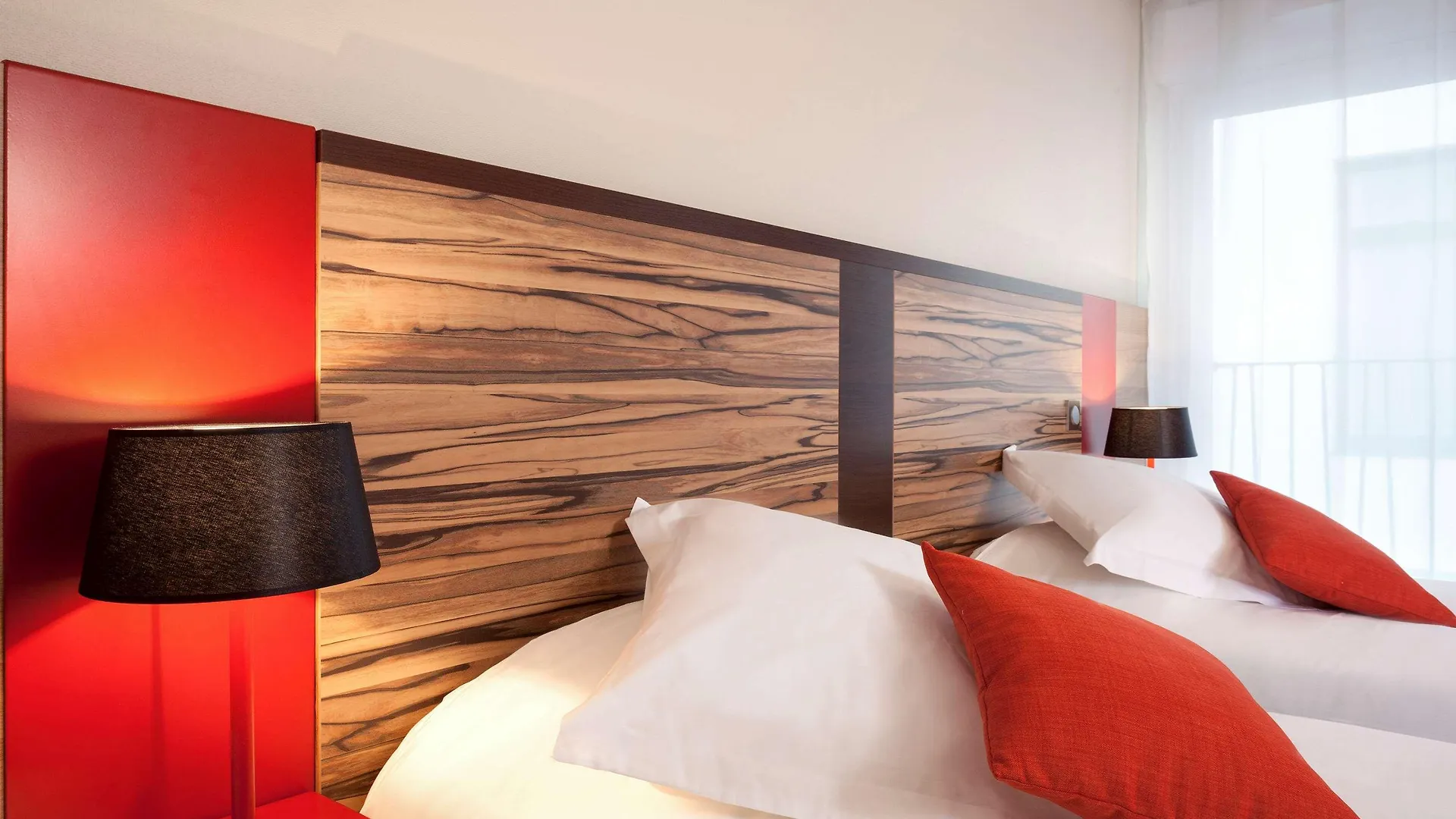 Aparthotel Adagio Lyon Patio Confluence 4*,  צרפת