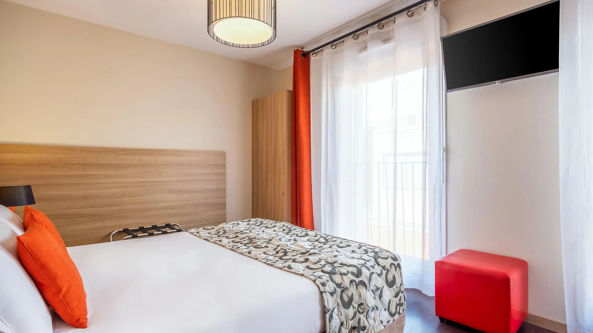 Aparthotel Adagio Lyon Patio Confluence 4*,  Франция