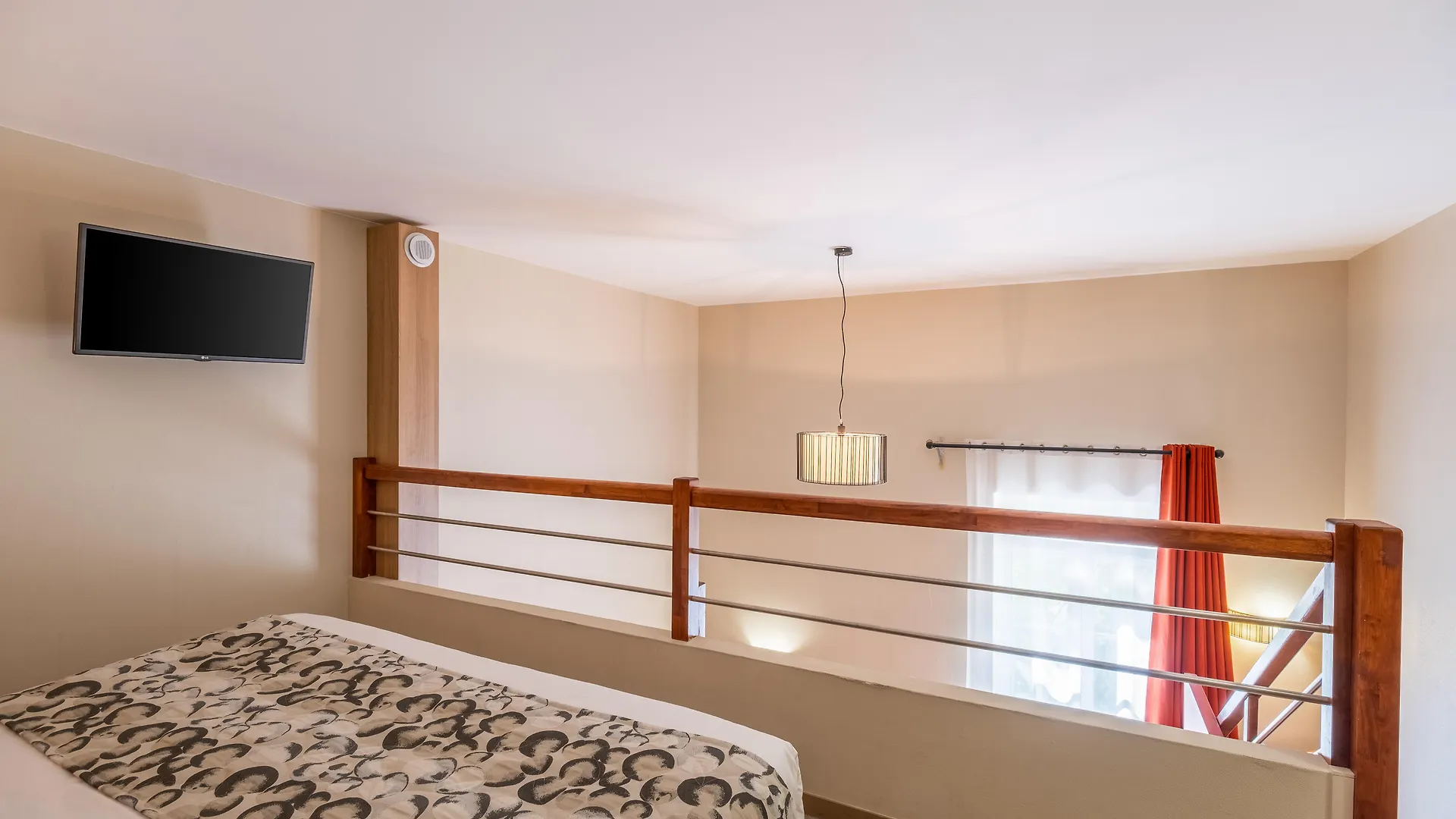 Aparthotel Adagio Lyon Patio Confluence